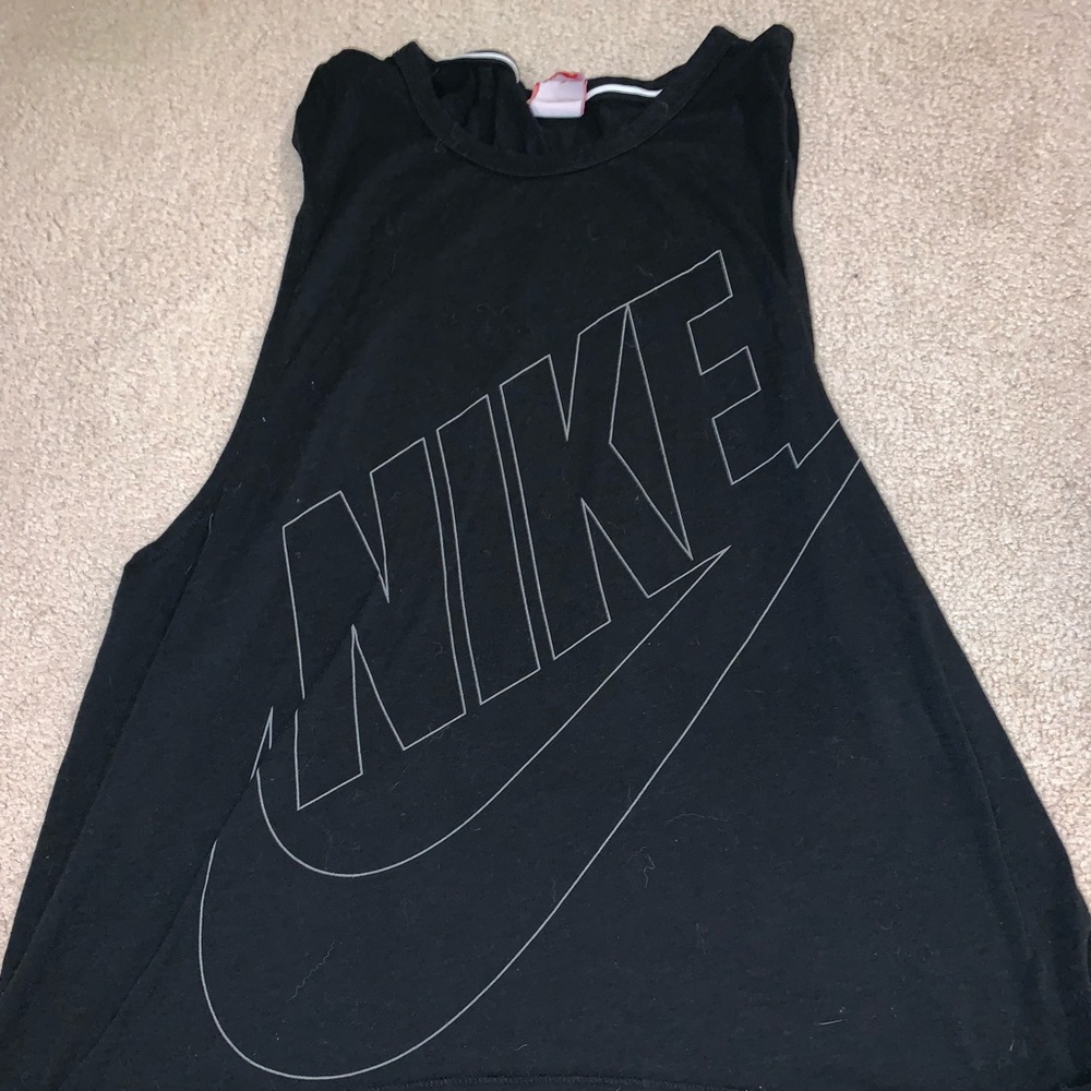 Nike cutout workout tank